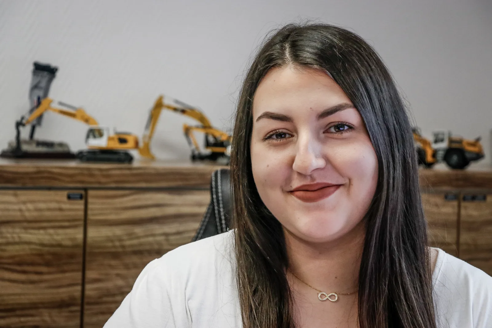 Meryem Salman, Sachbearbeitung